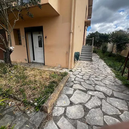 T3 Spacieux Rdc Avec 2 Chambres, 3 Lits Doubles, Jardin Et Parking Gratuit דירה קולומייר