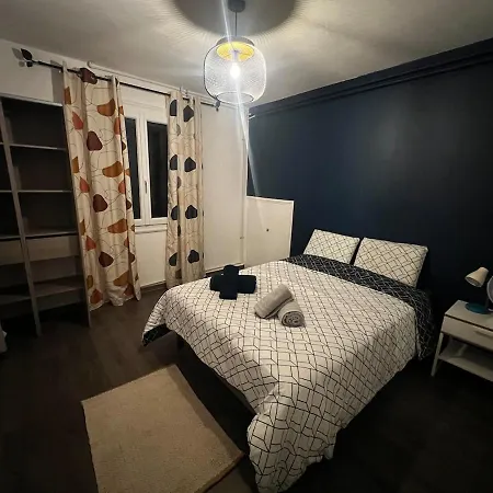 T3 Spacieux Rdc Avec 2 Chambres, 3 Lits Doubles, Jardin Et Parking Gratuit
